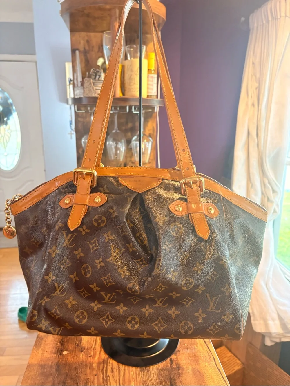 Louis Vuitton Monogram Tivoli GM.